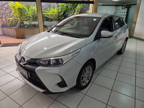 TOYOTA YARIS 1.5 16V FLEX XS CONNECT MULTIDRIVE
